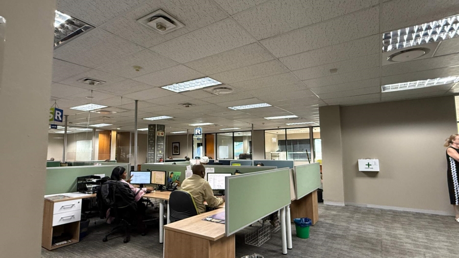 To Let Commercial Property for Rent in De Waterkant Western Cape